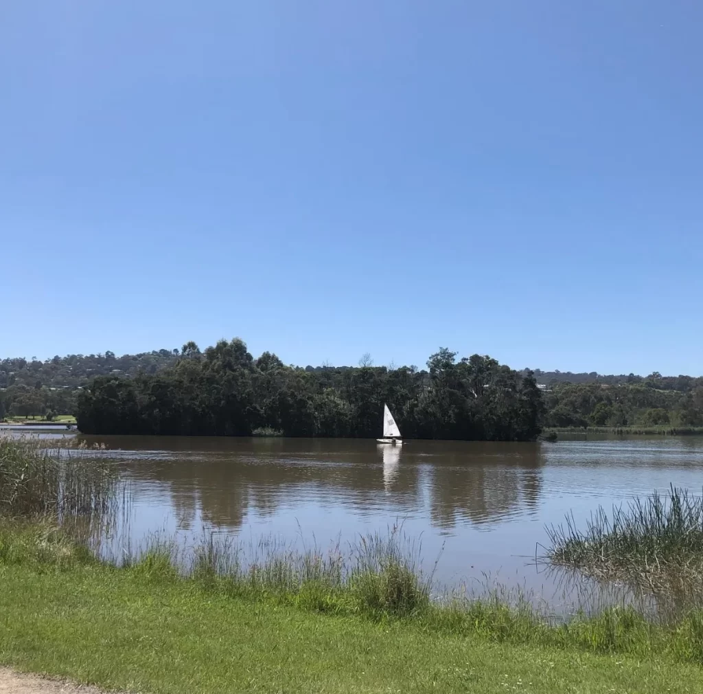 Lillydale Lake