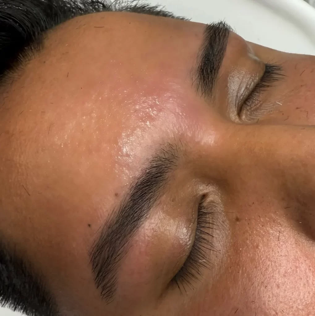 eyebrow tint