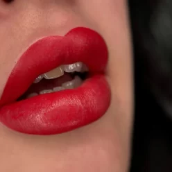 What is The Pain Scale for Lip Tattoos