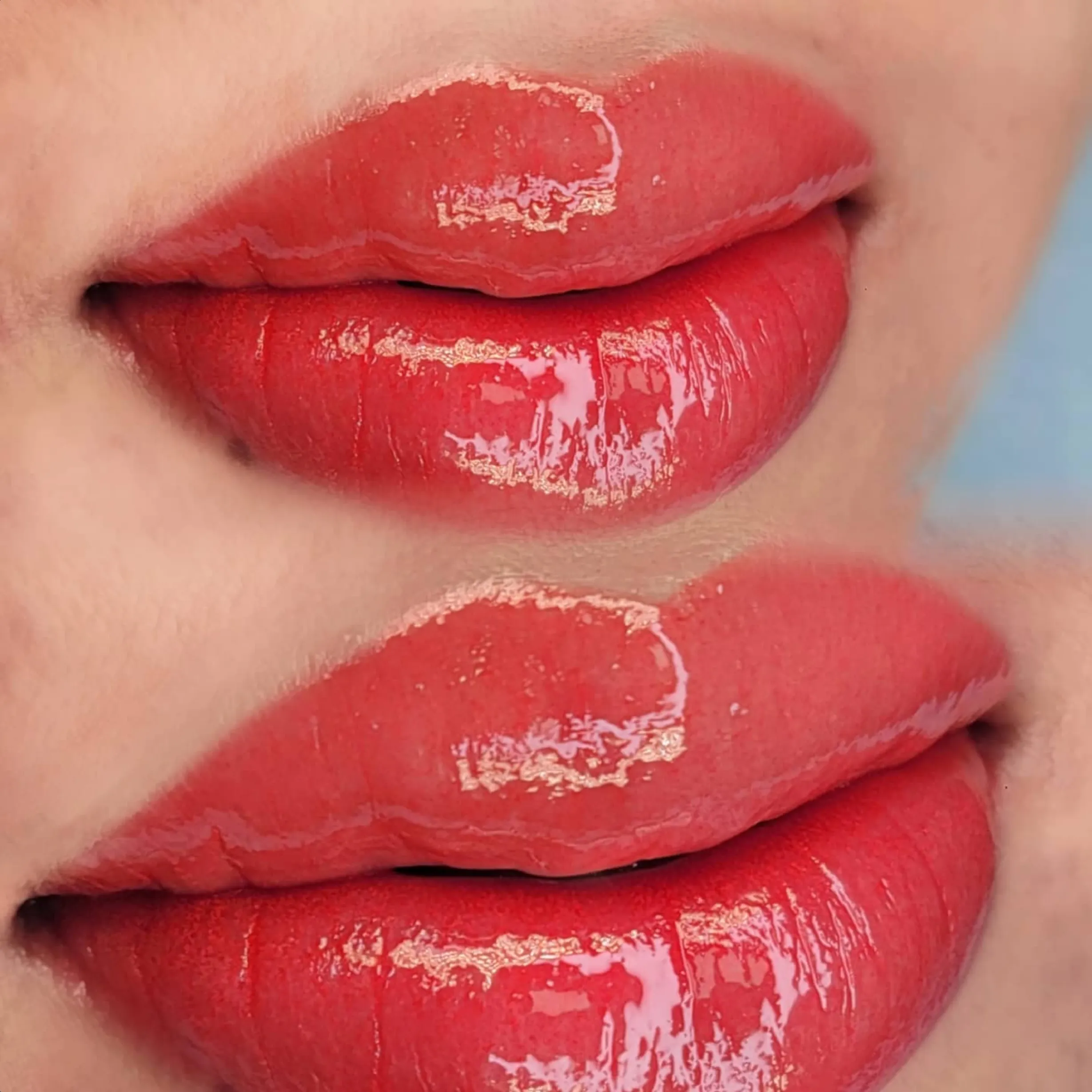 how painful is lip tattoo